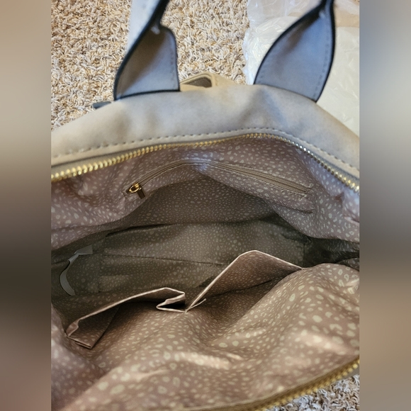 VR NYC Backpack Purse - Picture 3 of 5